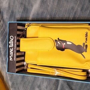 ~*~Marc tetro yellow crossbody phone wallet